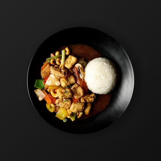 Pad Med Mamuang 🌶️ - Tofu